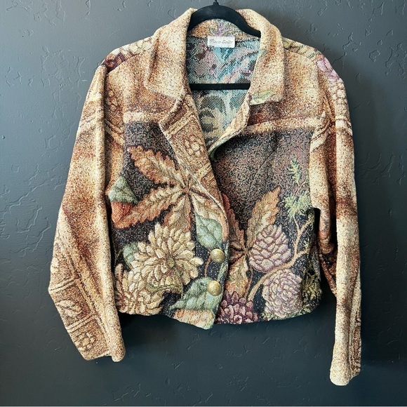 Paco Soler Jackets & Blazers - Vintage Paco soler women jacket/ coat Size: S/M color : beige: floral print
